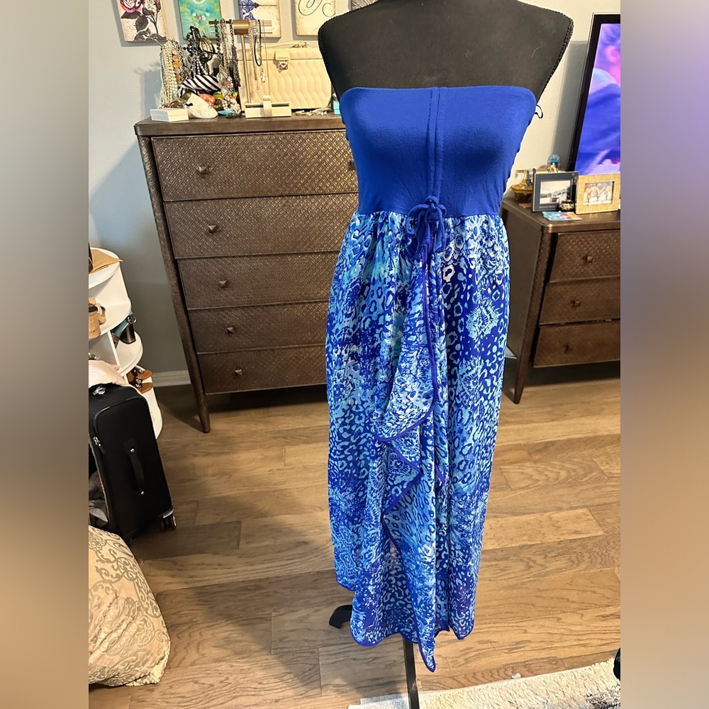 Raviya small swimsuit cover up